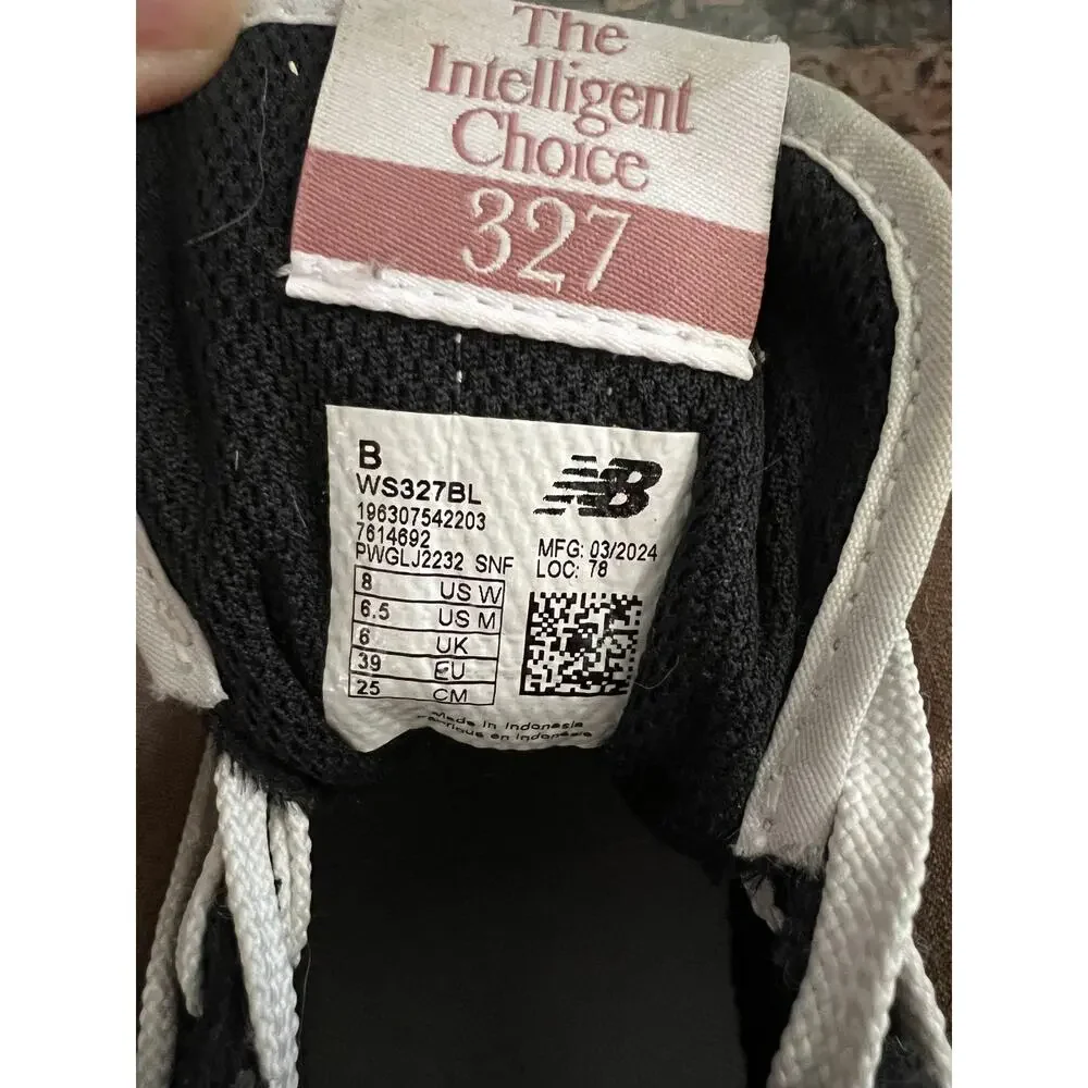 New Balance 327 Black/White Gum Low Top Lace-Up Sneakers WS327BL Women's Size 8
